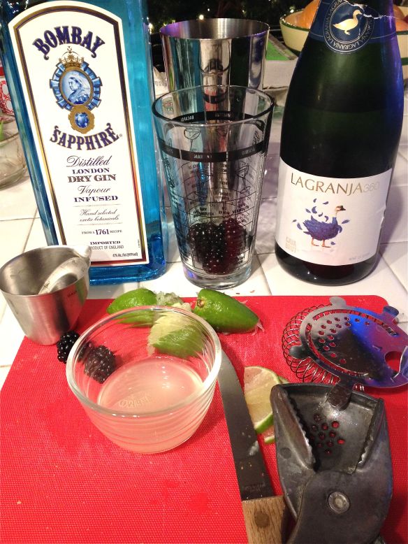 Cocktail blackberry ingredients