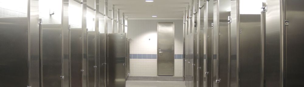 DEN Denver Airport bathroom stalls