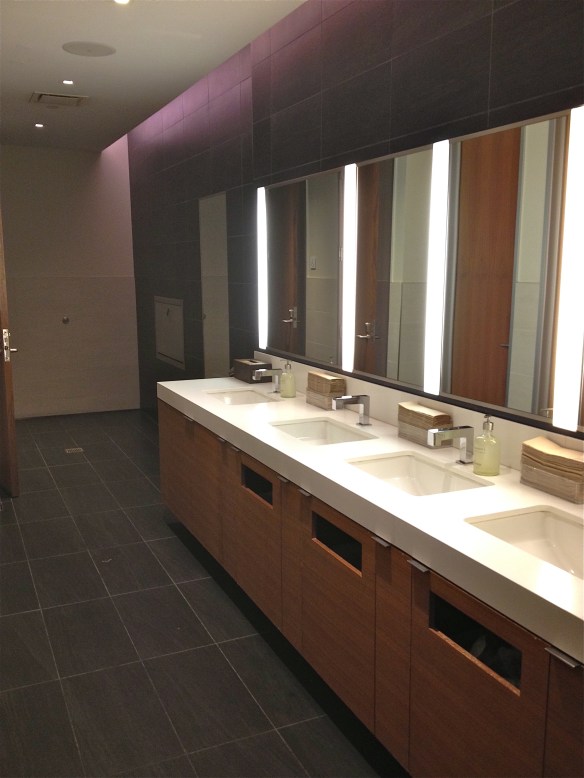 LAX TBIT Star Alliance Lounge bathroom sinks