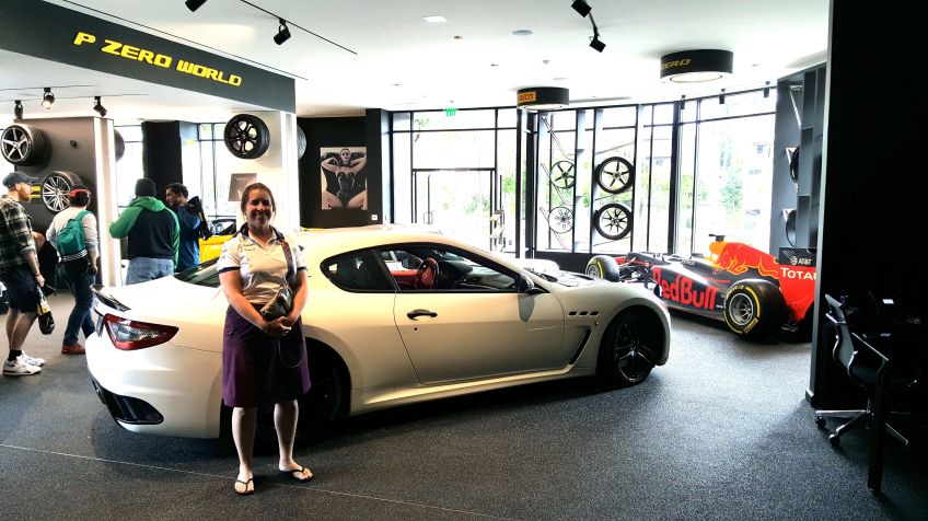 Williams Martini Racing Pirelli LA F1 fans