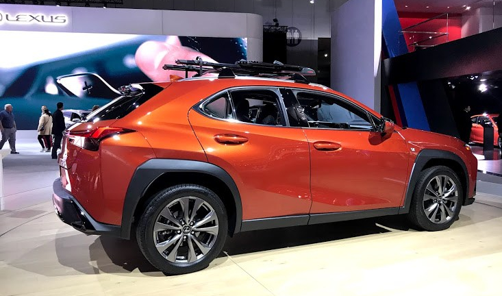 LA Auto Show Lexus UX A Girls Guide to Cars
